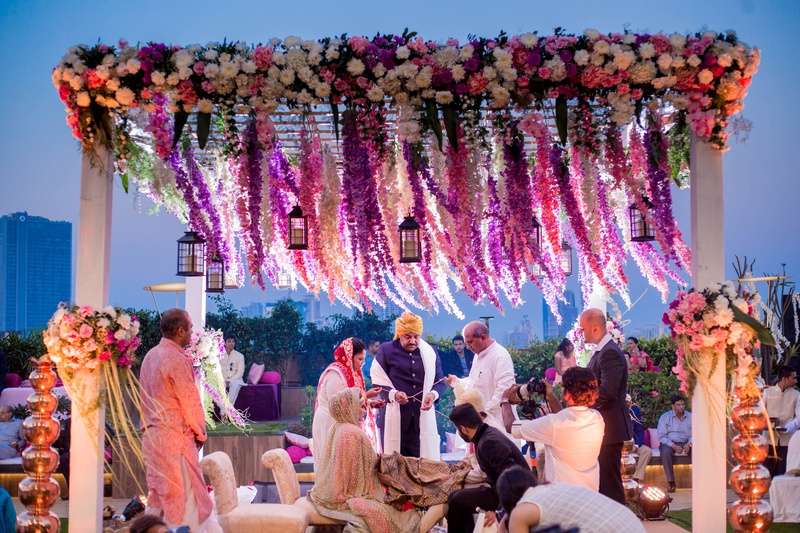 Rachit & Alisha Mumbai : Beautiful Floral Mandap Decor at Jade Gardens, Mumbai with a Gorgeous Bride!