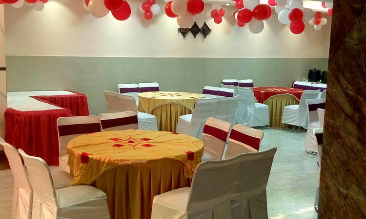 Hotel Waterfall, Paschim Vihar Hotel Waterfall