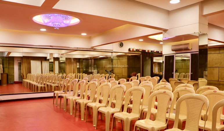 The Earth Banquets, Malad West The Earth Banquets