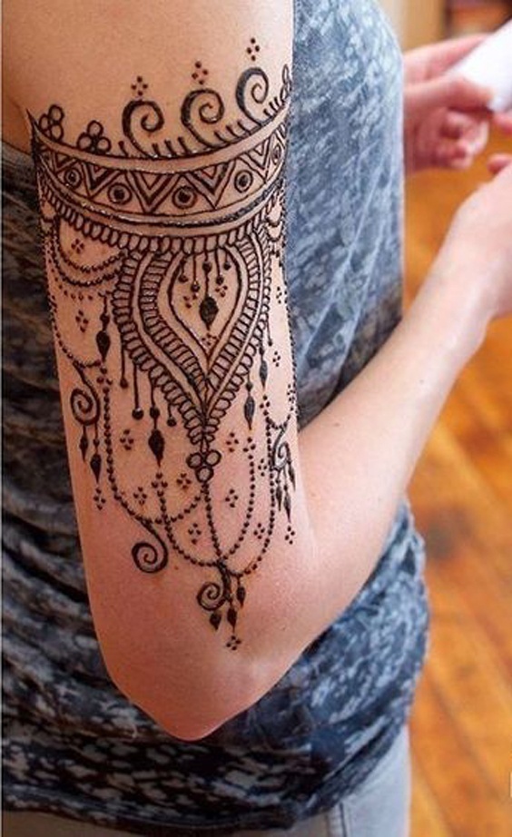 Top 50 Simple Mehndi Designs You Will Fall in Love With | Reviewit.pk