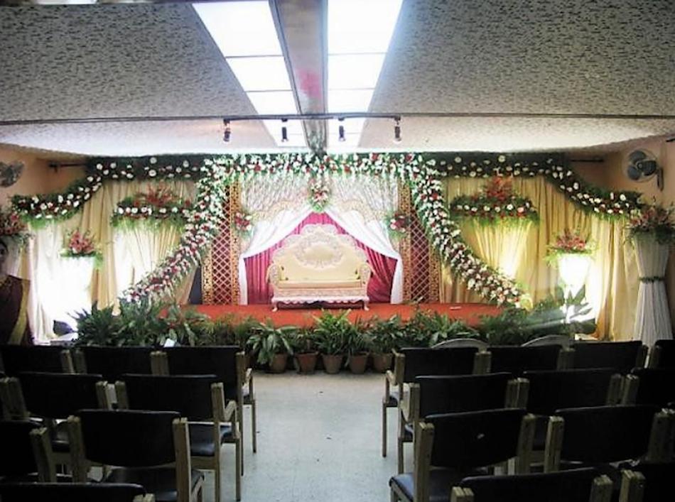 Purplebeds By Vits Tajganj Agra Banquet Hall Wedding Hotels In Tajganj Weddingz