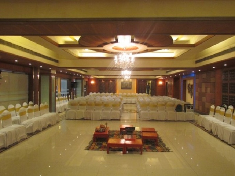 In Focus: Kohinoor Park, Wedding & Banquet Hall in Dadar West, Mumbai