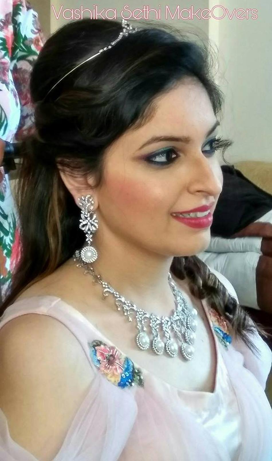 Vashika Sethi, Bridal Makeup Artist in Jaipur WeddingZ