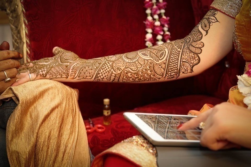 Selecting the right mehendi design