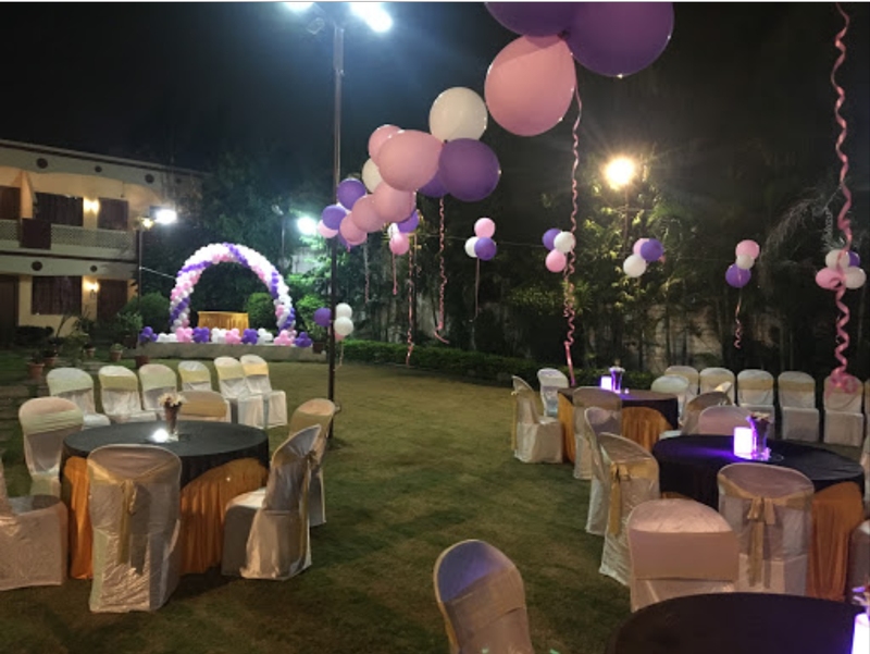 Woods Inn Resort Gandhi Nagar, Bhopal Wedding Lawn WeddingZ.in