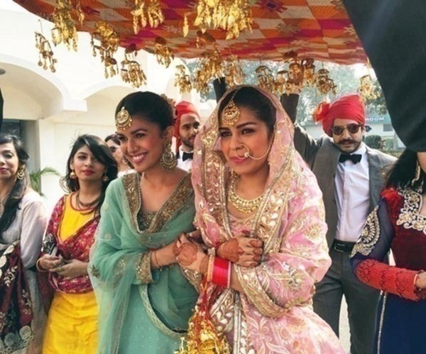 #RubyVinitDaVyah - Nimrat Kaur’s Sister, Rubina’s Gorgeous Outdoor Delhi Wedding