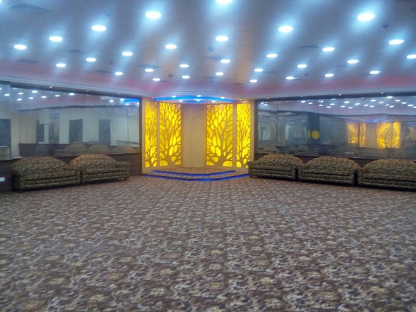 Atindra Raikva Banquet, Beleghata Atindra Raikva Banquet