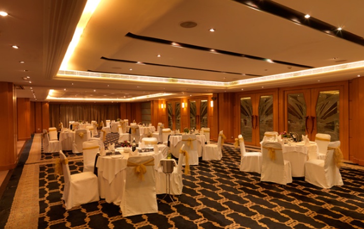 Goldfinch Hotel, Gandhi Nagar Goldfinch Hotel