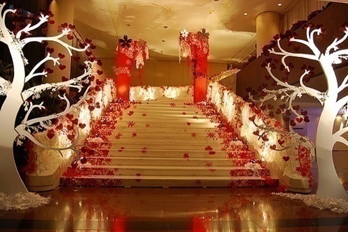 ORIENTAL THEMED WEDDING DECORATION