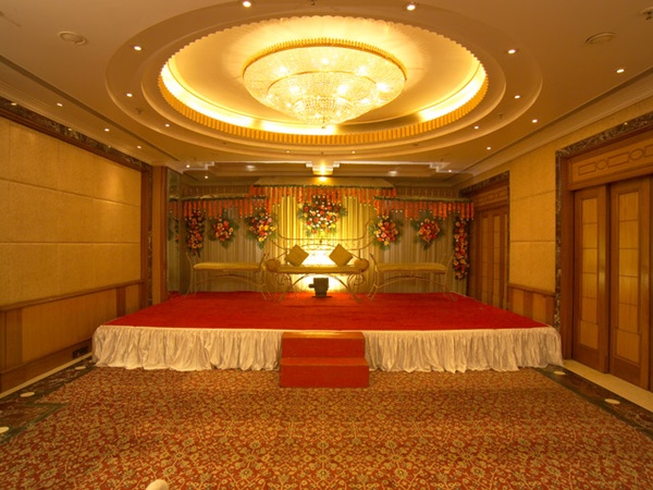 Hotel Parle International, Vile Parle East Hotel Parle International
