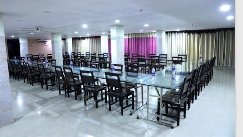Hotel Silver, Devka Beach Road Hotel Silver