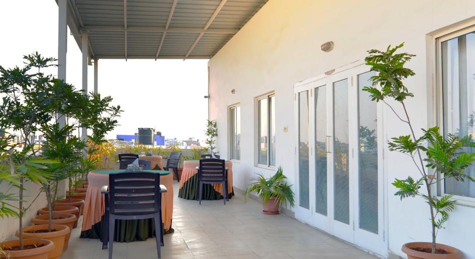 Entco Beccun Designer Hotel Ameerpet, Hyderabad | Banquet Hall ...