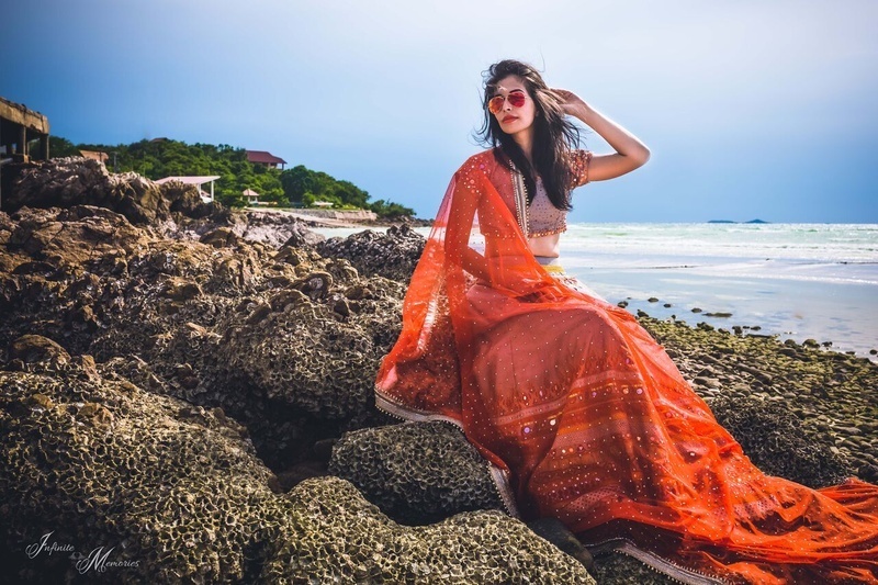 This Bride Had a BOMB AF Photoshoot With Her Bridesmaids In Thailand ...