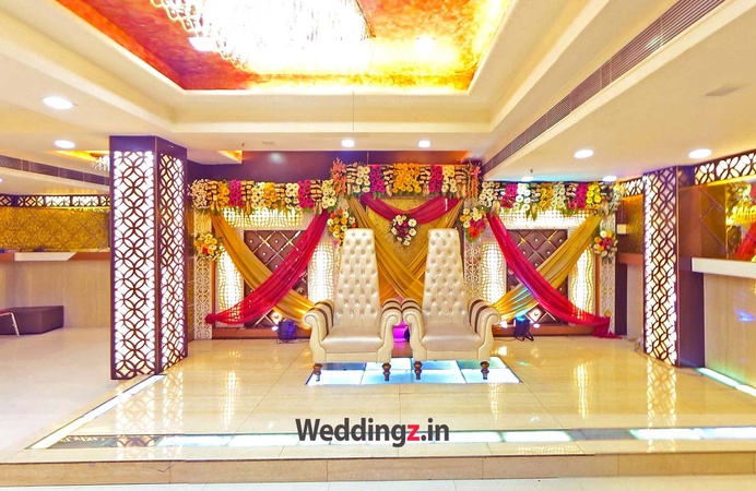 Red Apple Banquets, Naraina Red Apple Banquets