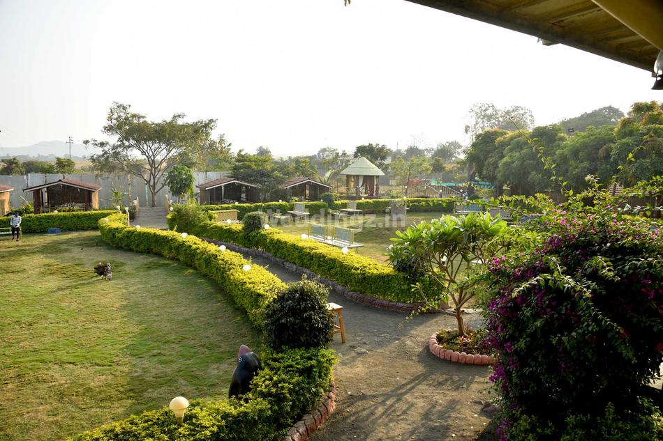 Hotel Swaraj Trimbak Road, Nashik Wedding Lawn Wedding Hotel