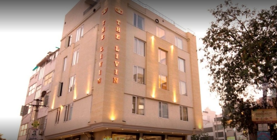 Hotel The Livin, Shastri Nagar Hotel The Livin