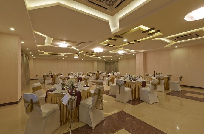 Parika Hospitality - Gold Banquet, Raja Ram Mohan Roy Road Parika Hospitality - Gold Banquet