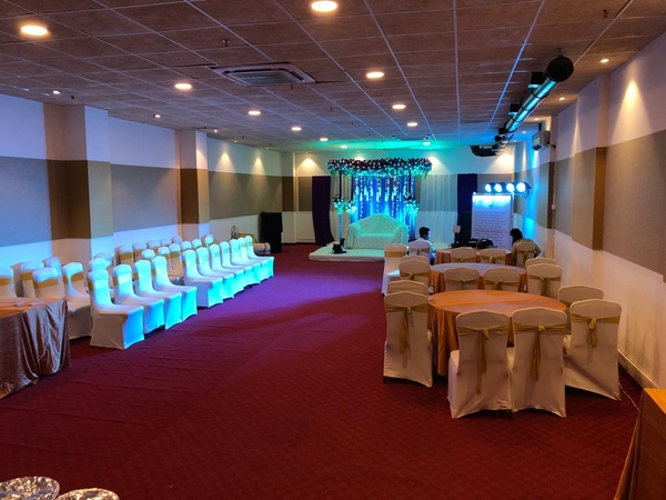 Hotel Mumbai House Andheri East Mumbai - Banquet Hall
