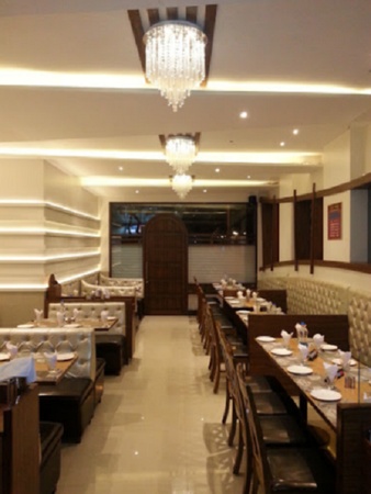 Aum Fine Dine & Banquet, Malad West Aum Fine Dine & Banquet