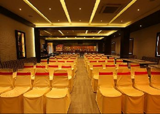 Palmshore Restaurant & Banquet, Ramapuram Palmshore Restaurant & Banquet