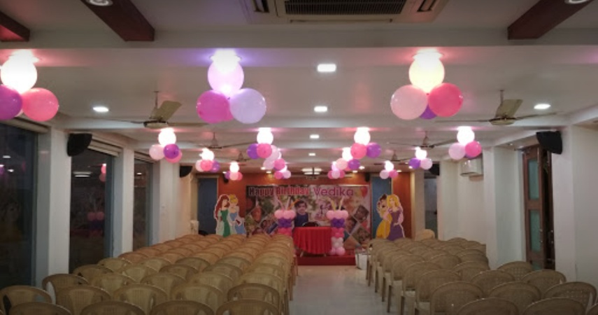 Hriday Hall, Moshi Hriday Hall