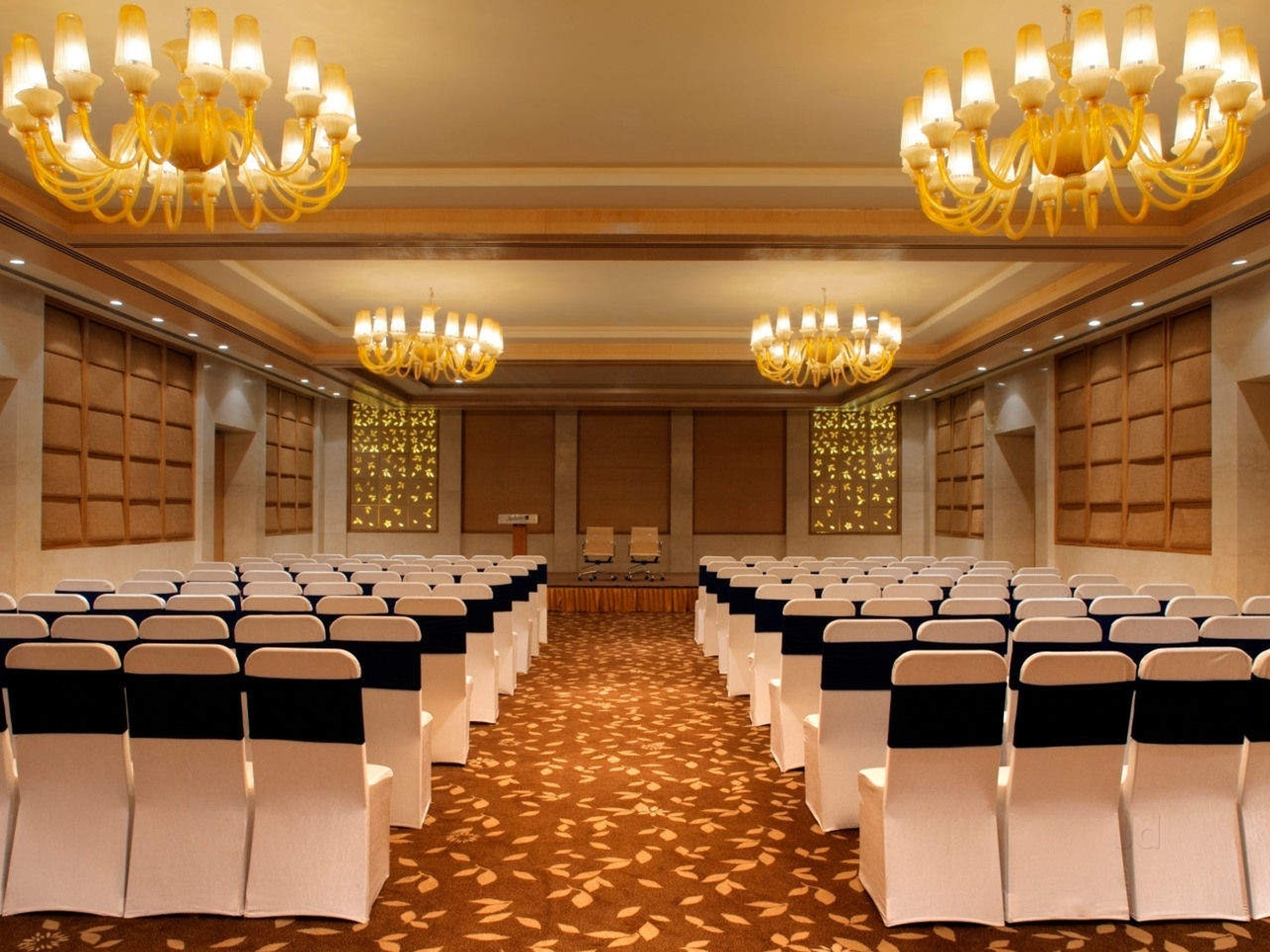 Radisson Blu Dwarka, Delhi Banquet Hall 5 Star Wedding Hotel