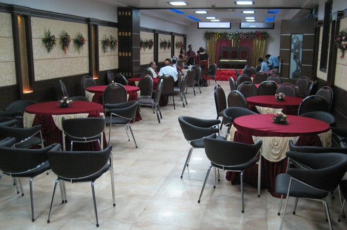 Hotel Le Cadre, East of Kailash Hotel Le Cadre