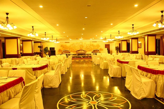 Hotel Dolphin Clubs, Ulhasnagar Hotel Dolphin Clubs