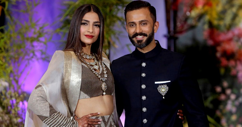 Who wore what at the star-studded reception of Mrs. Sonam Kapoor Ahuja! #SonamKiShaadi