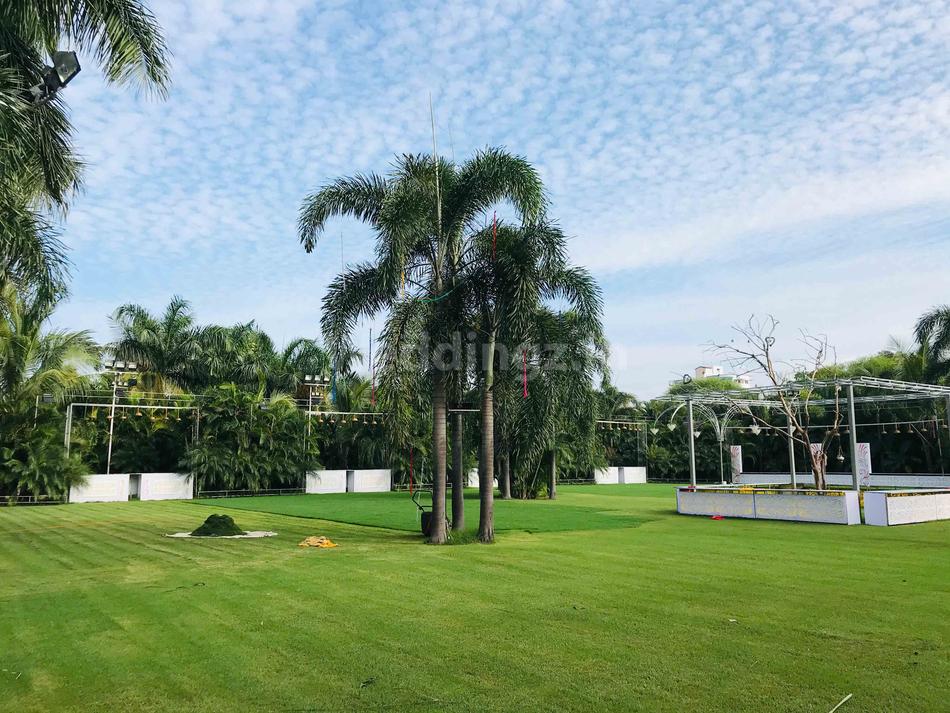 Shiv Farm Vasna Road, Baroda Banquet Hall Wedding Lawn WeddingZ.in