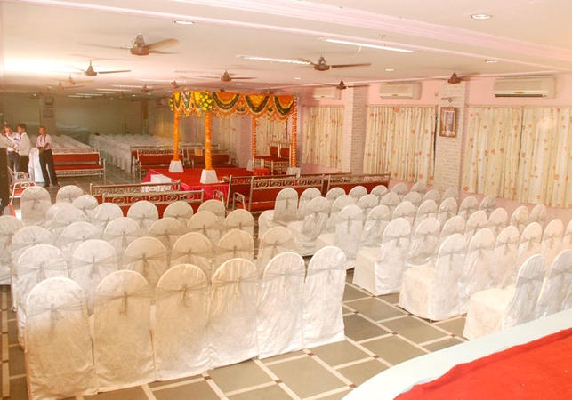 M K High School, Borivali West M K High School