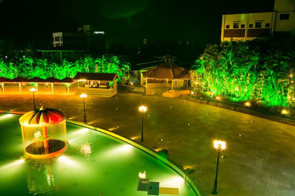 Manali Resort Hadapsar, Pune Banquet Hall Wedding Lawn WeddingZ.in