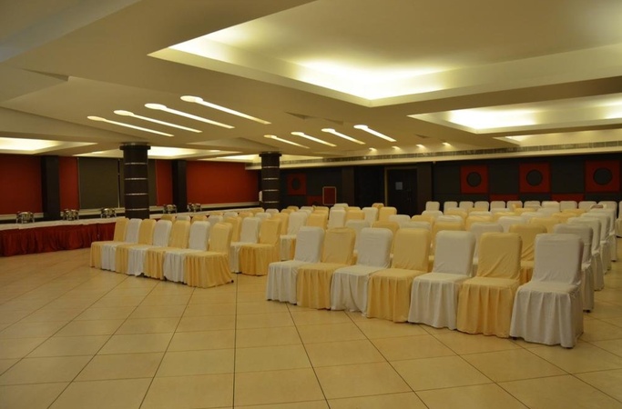 Hotel Myriad, Hazratganj Hotel Myriad