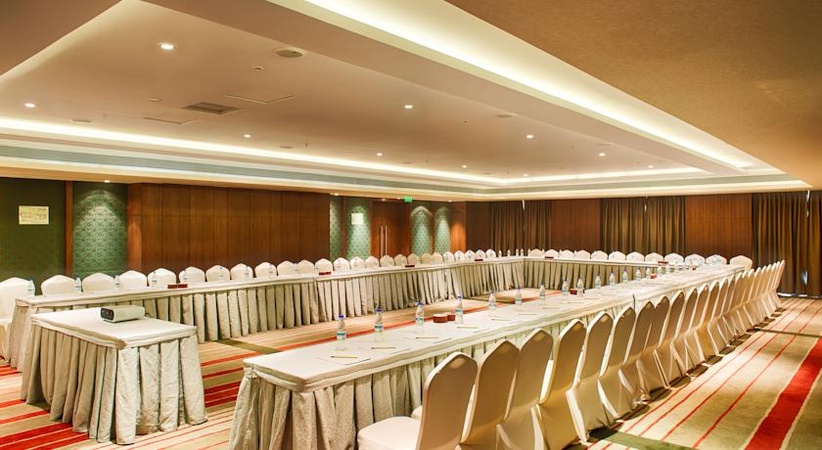 Hotel Holiday Inn, Hinjewadi Hotel Holiday Inn