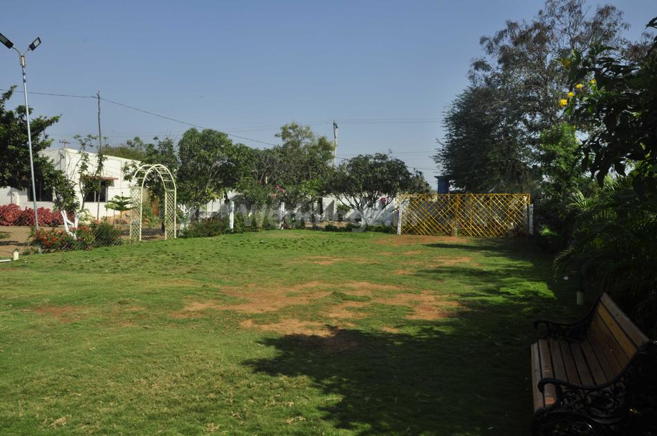 Mango Retreat Resort Moinabad, Hyderabad Banquet Hall Wedding Lawn