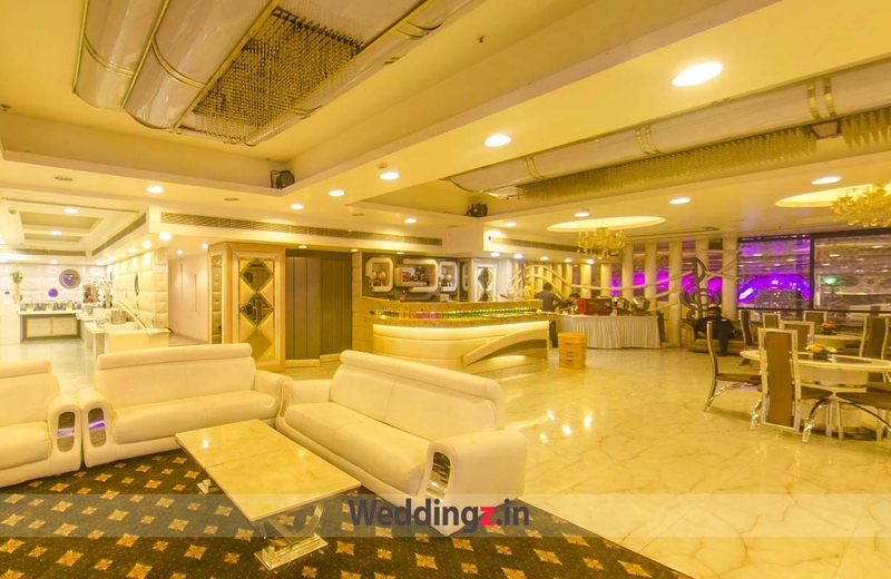 Hallmark Banquets Karkardooma, Delhi Banquet Hall WeddingZ.in