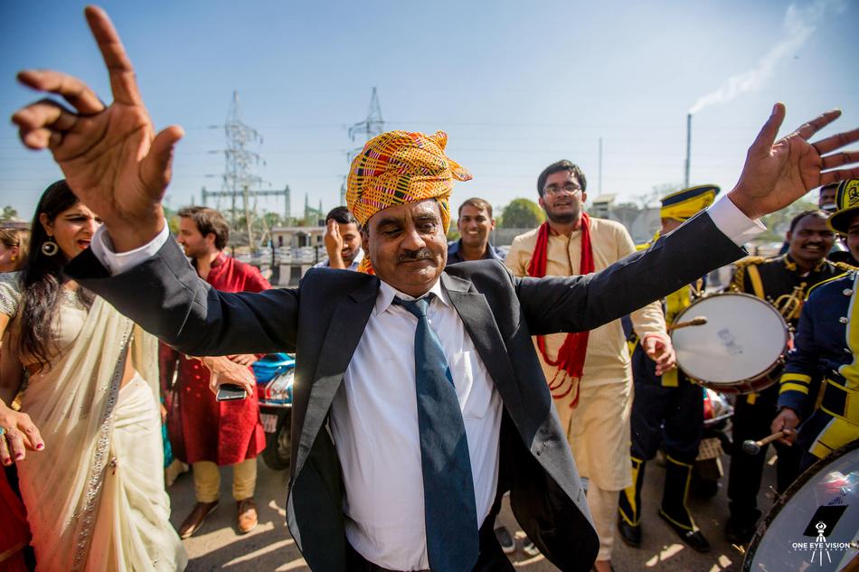 One Eye Vision Photography, Wedding photographer in Ahmedabad WeddingZ