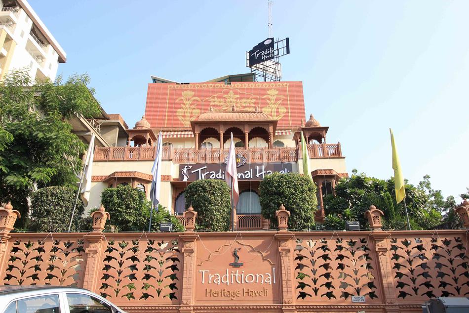 Welcom Heritage Traditional Haveli Bani Park, Jaipur | Banquet Hall ...
