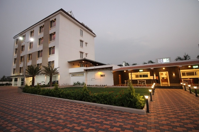 Hotel Majestique, Kunjirwadi Hotel Majestique