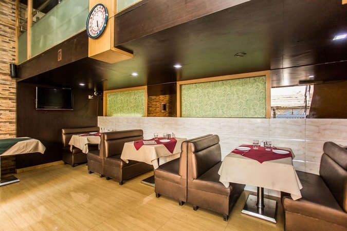 Oyo 2026 Hotel Aishwarya Residency, Seawoods Oyo 2026 Hotel Aishwarya Residency