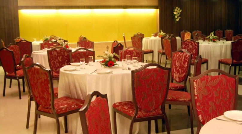 The Continental, Charbagh The Continental