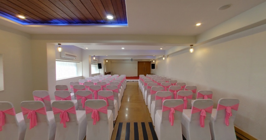 Pinnacle Fine-Dine Restro And Banquet, Kasarwadi Pinnacle Fine-Dine Restro And Banquet