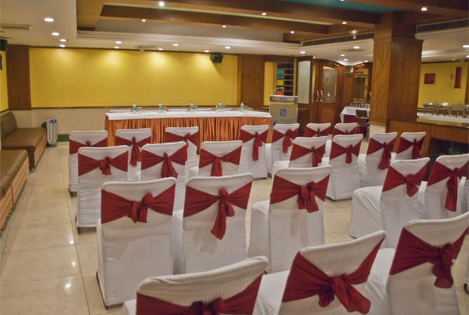 Hotel Swati Deluxe, Karol Bagh Hotel Swati Deluxe