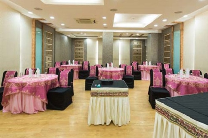 Treatotel Hotel, Memnagar Treatotel Hotel
