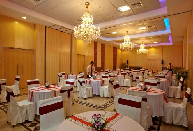 Avion Hotel, Vile Parle East Avion Hotel