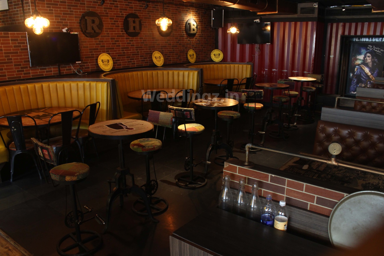 Road House Cafe Bar Malad West, Mumbai Cocktail Venues Cocktail