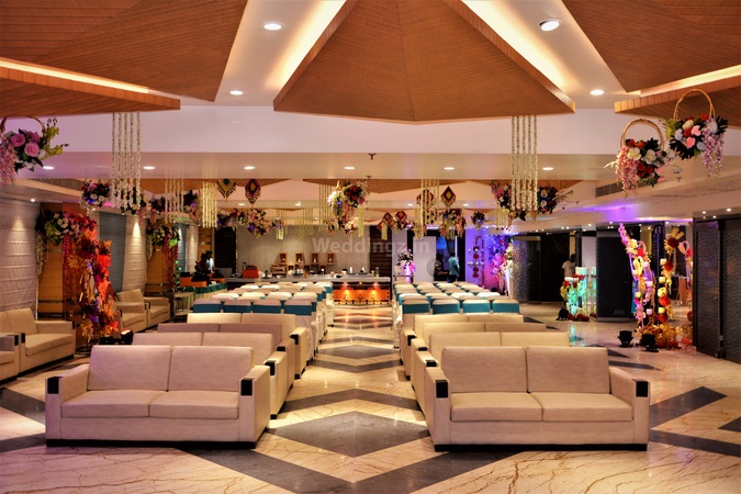 Balajee Banquets, Baguiati Balajee Banquets
