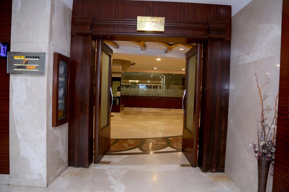 Evershine Banquets Malad West, Mumbai Banquet Hall WeddingZ.in