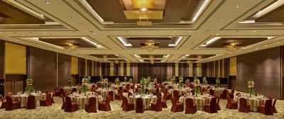 Sahara Star, Vile Parle East – Mumbai: Hosting Celeb-Style Weddings