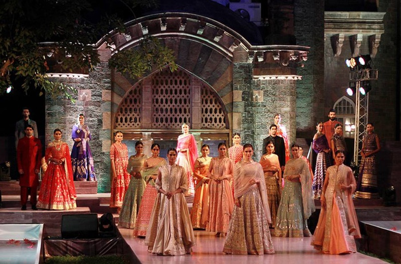 #MakeInMaha: Inspirational Bridal Wear at the Maharashtra Textiles Show